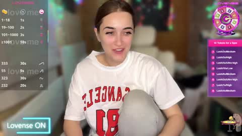 Queen of Pain online show from 03-05-25, 06:23