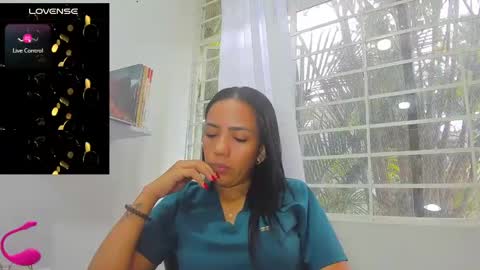 psique_naughty2 online show from 01-23-25, 06:14