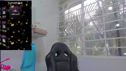 psique_naughty2 online show from 02-05-25, 09:29