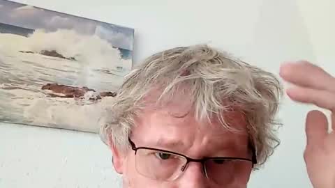 Snapshot of ptitrouquin chatting on 11-13-25, 11:31 ptitrouquin online show from 11-13-25, 11:31