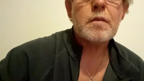 Snapshot of ptitrouquin chatting on 01-15-26, 08:12 ptitrouquin online show from 01-15-26, 08:12