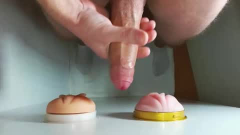 Snapshot of pude90 chatting on 09-29-25, 05:12 PuDe90 online show from 09-29-25, 05:12