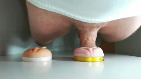 Snapshot of pude90 chatting on 06-27-26, 05:23 PuDe90 online show from 06-27-26, 05:23
