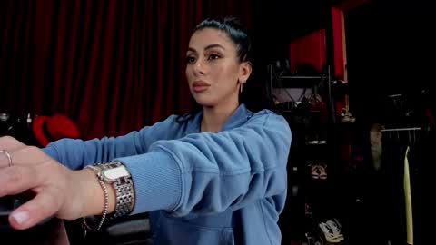 MissPuffyLove online show from 02-02-25, 07:35