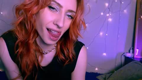 Snapshot of pufpufog chatting on 12-22-24, 06:48 EsteticHouse online show from 12-22-24, 06:48