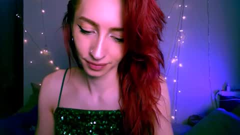 Snapshot of pufpufog chatting on 02-14-25, 06:51 EsteticHouse online show from 02-14-25, 06:51
