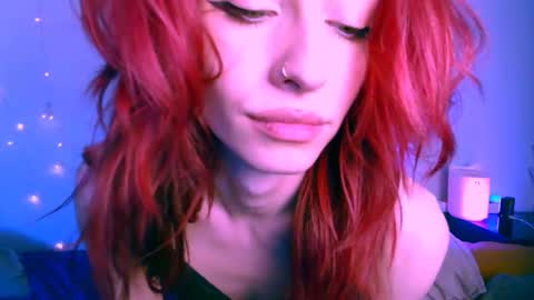 Snapshot of pufpufog chatting on 02-21-25, 12:06 EsteticHouse online show from 02-21-25, 12:06