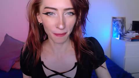 Snapshot of pufpufog chatting on 10-07-25, 02:36 EsteticHouse online show from 10-07-25, 02:36