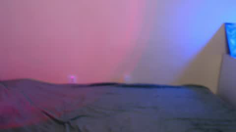 Snapshot of pufpufog chatting on 10-16-25, 03:57 EsteticHouse online show from 10-16-25, 03:57