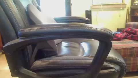 pulltoy1 online show from 04-21-26, 03:17