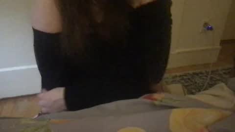 Snapshot of punchcard chatting on 10-21-25, 03:18 shy chub online show from 10-21-25, 03:18