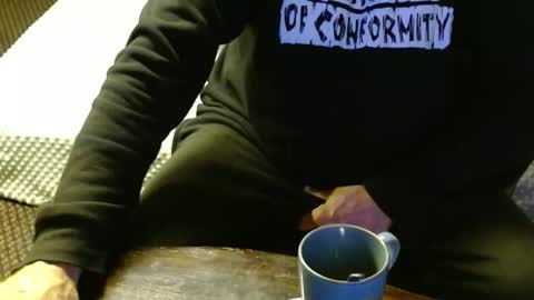 Jojo online show from 10-31-25, 08:48