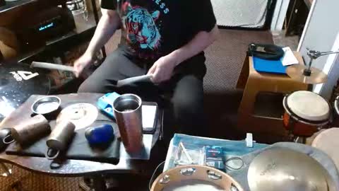 Snapshot of punkypapi chatting on 05-15-26, 05:36 Jojo online show from 05-15-26, 05:36