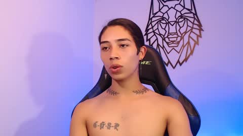 Snapshot of pupi_wolf chatting on 01-12-25, 03:03 Cris online show from 01-12-25, 03:03