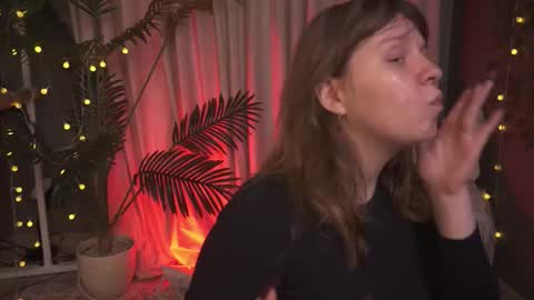 Snapshot of pure_dirt chatting on 12-16-25, 05:34 constant schedule Wednesday Friday Saturday Sunday The Rosemarie online show from 12-16-25, 05:34