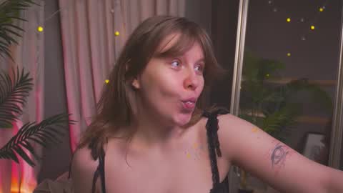 constant schedule Wednesday  Friday  Saturday  Sunday  The Rosemarie online show from 03-21-26, 05:45