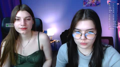 Snapshot of pure_radiance chatting on 12-28-24, 09:31 Ask me3 online show from 12-28-24, 09:31