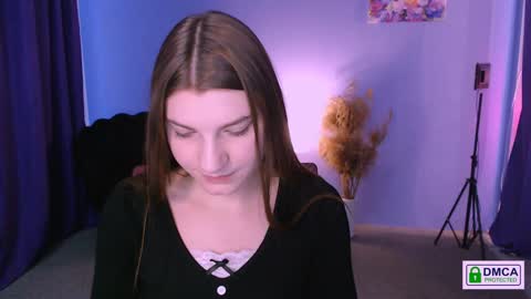 Snapshot of pure_radiance chatting on 01-07-25, 12:41 Ask me3 online show from 01-07-25, 12:41