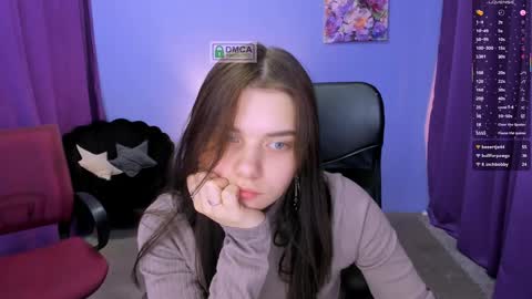 Snapshot of pure_radiance chatting on 01-21-25, 04:27 Ask me3 online show from 01-21-25, 04:27