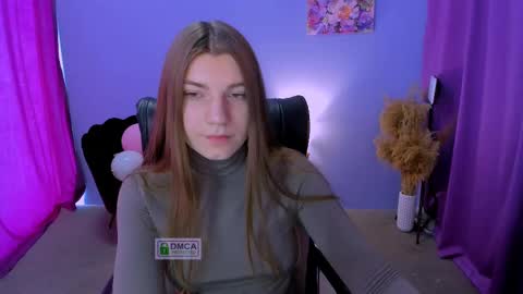 Snapshot of pure_radiance chatting on 02-23-25, 09:22 Ask me3 online show from 02-23-25, 09:22