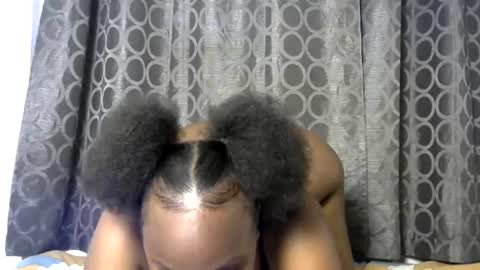 Snapshot of pure_seductive chatting on 06-19-26, 01:37 pure_seductive online show from 06-19-26, 01:37