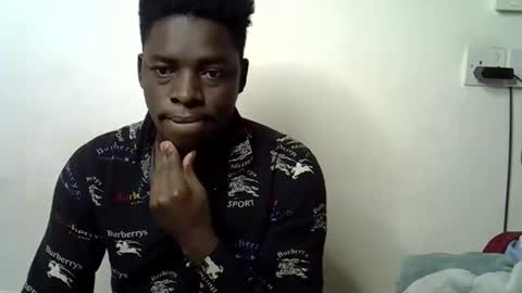 Snapshot of pureblack_ chatting on 11-12-25, 11:47 Pureblack online show from 11-12-25, 11:47