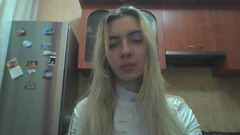 Snapshot of purelust_naomi chatting on 11-06-25, 06:09 purelust_naomi online show from 11-06-25, 06:09