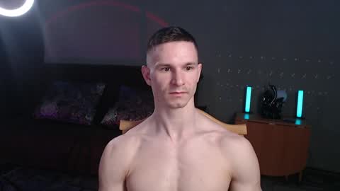Snapshot of puremenshape chatting on 04-25-26, 06:16 puremenshape online show from 04-25-26, 06:16