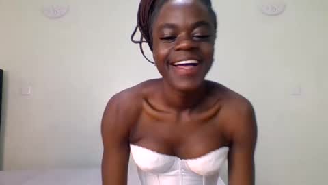 purple_honey1 online show from 05-09-26, 02:44