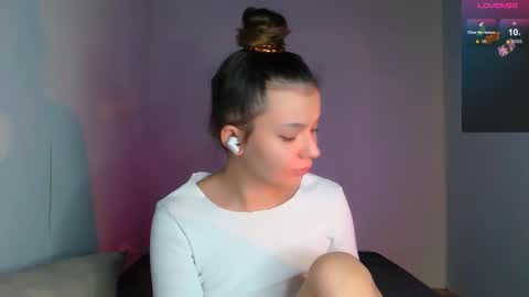 Carolyn online show from 10-12-25, 12:20