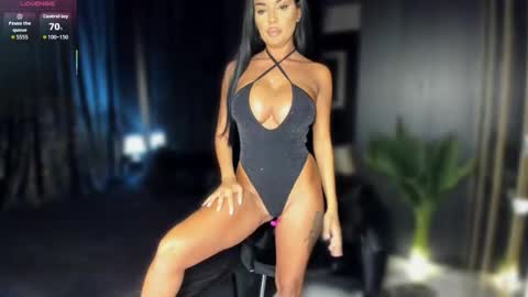 Snapshot of pussydollxx chatting on 09-19-25, 07:03 Andreea online show from 09-19-25, 07:03