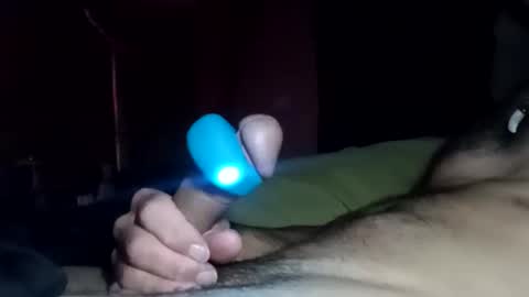 Snapshot of pussyluver420kik909587 chatting on 09-22-25, 04:47 Pussyluver420 online show from 09-22-25, 04:47