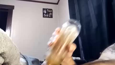 Snapshot of pussyluver420kik909587 chatting on 11-06-25, 05:36 Pussyluver420 online show from 11-06-25, 05:36