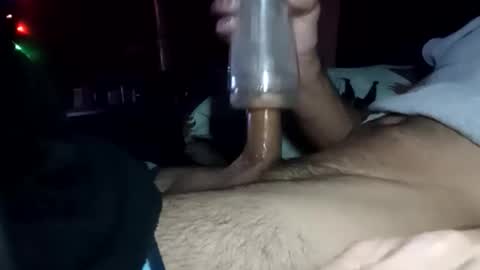 Snapshot of pussyluver420kik909587 chatting on 12-18-25, 05:46 Pussyluver420 online show from 12-18-25, 05:46