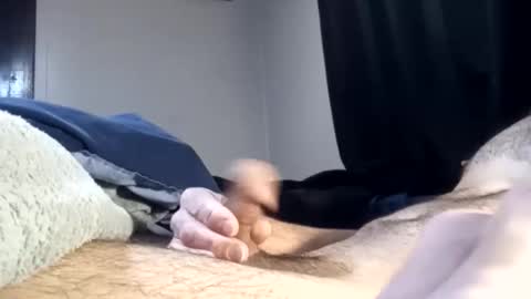 Snapshot of pussyluver420kik909587 chatting on 12-18-25, 08:48 Pussyluver420 online show from 12-18-25, 08:48