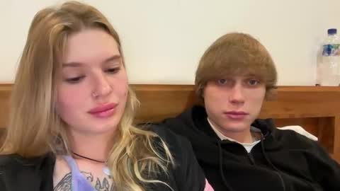 Lina online show from 03-11-26, 08:59