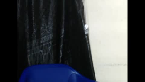 Snapshot of pussyxcockx chatting on 02-26-25, 06:00 pussyxcockx online show from 02-26-25, 06:00