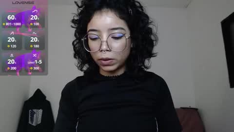 Snapshot of putakusan chatting on 10-07-25, 04:20 Izumi online show from 10-07-25, 04:20