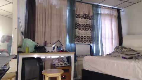 Snapshot of putiputi4u chatting on 01-04-25, 05:16 putiputi4u online show from 01-04-25, 05:16