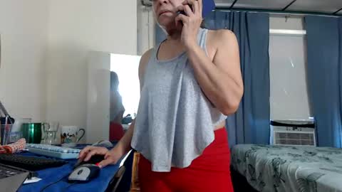 Snapshot of putiputi4u chatting on 06-16-26, 01:25 putiputi4u online show from 06-16-26, 01:25