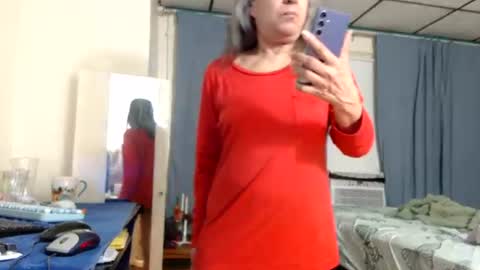 Snapshot of putiputi4u chatting on 06-21-26, 03:20 putiputi4u online show from 06-21-26, 03:20