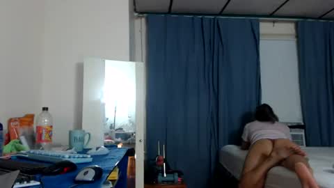 Snapshot of putiputi4u chatting on 07-07-26, 04:15 putiputi4u online show from 07-07-26, 04:15