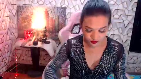 Snapshot of pythoncock4u chatting on 02-05-26, 04:11 Queen Agatha online show from 02-05-26, 04:11