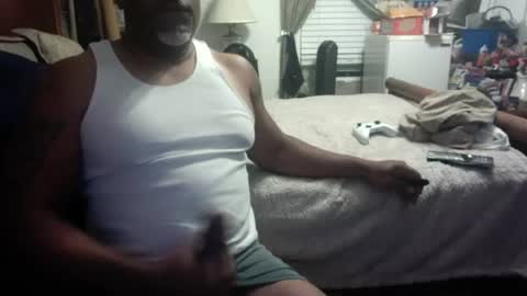 danniboy69 online show from 06-24-26, 04:33