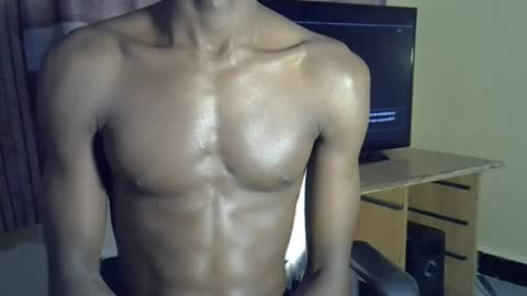 Snapshot of qastrol chatting on 06-18-26, 01:17 streamsinners online show from 06-18-26, 01:17