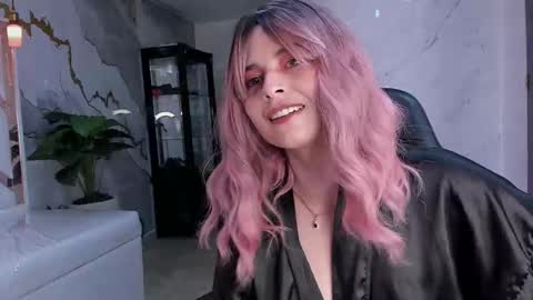 Qetsyah online show from 01-15-26, 01:16