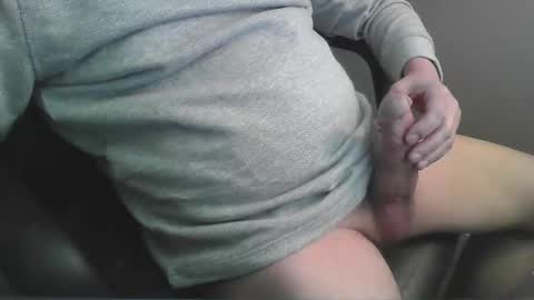 Snapshot of quarryrock chatting on 04-06-26, 02:51 quarryrock online show from 04-06-26, 02:51