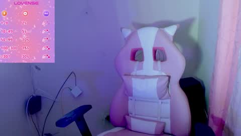 Snapshot of quee_tiana chatting on 04-01-26, 09:12 your princess online show from 04-01-26, 09:12
