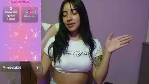 Snapshot of quee_tiana chatting on 07-09-26, 09:52 your princess online show from 07-09-26, 09:52