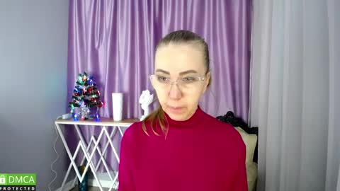 Snapshot of queen_a_n_i chatting on 12-08-24, 07:37 A N I Ill be here on December 1st online show from 12-08-24, 07:37